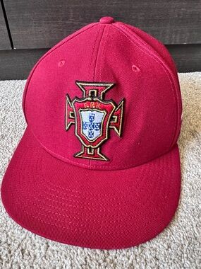 Nike Portugal Football Club National Soccer Team Hat SnapBack Like New